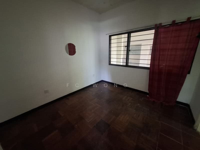 Condominium for Sale at Armanee - FC Wong - Interior of Armanee Condominium for Sell - PropertyGuru.com.my