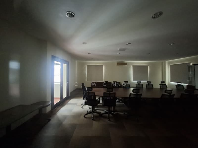 Condominium for Sale at Armanee - FC Wong - Armanee Clubhouse Meeting Room - PropertyGuru.com.my