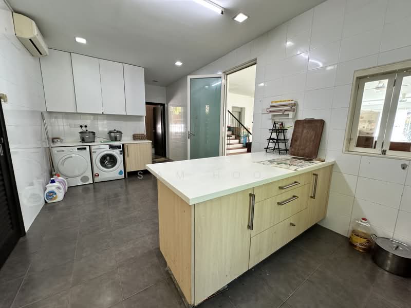 Bungalow House for Sale in Mutiara Seputeh (Seputeh) - Sam Hoo - Kitchen - PropertyGuru.com.my