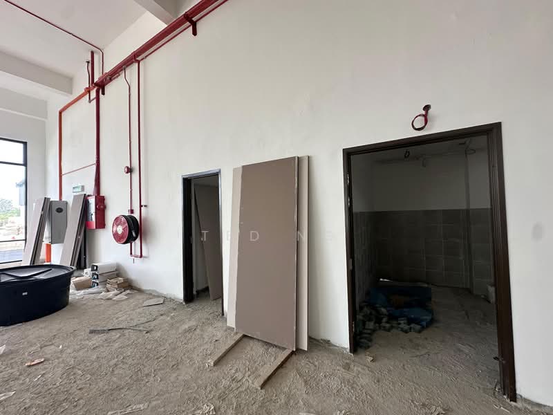 Semi-D Factory for Sale in Kawasan Perindustrian Valdor (Sungai Bakap) - TED NG - Interior - PropertyGuru.com.my