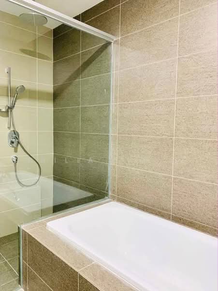 Condominium for Rent at Iskandar Residences - APRILIA CHAYADI - Bathroom - PropertyGuru.com.my