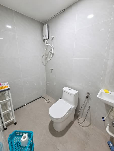 Rumah Berkembar untuk Disewa di Kampung Bahru (Johor Bahru) - Janice Yong - Bathroom - PropertyGuru.com.my