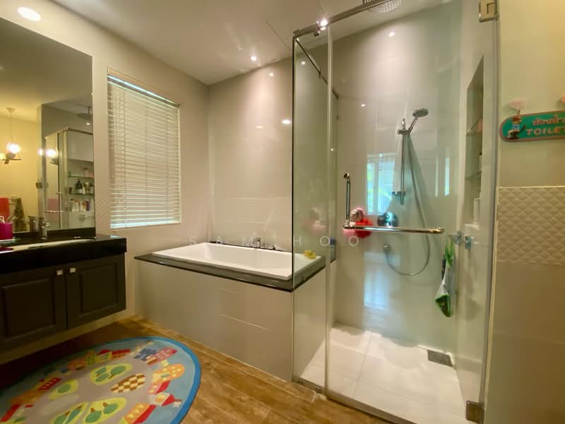 Bungalow House untuk Dijual di Mutiara Seputeh (Seputeh) - Sam Hoo - Bathroom - PropertyGuru.com.my