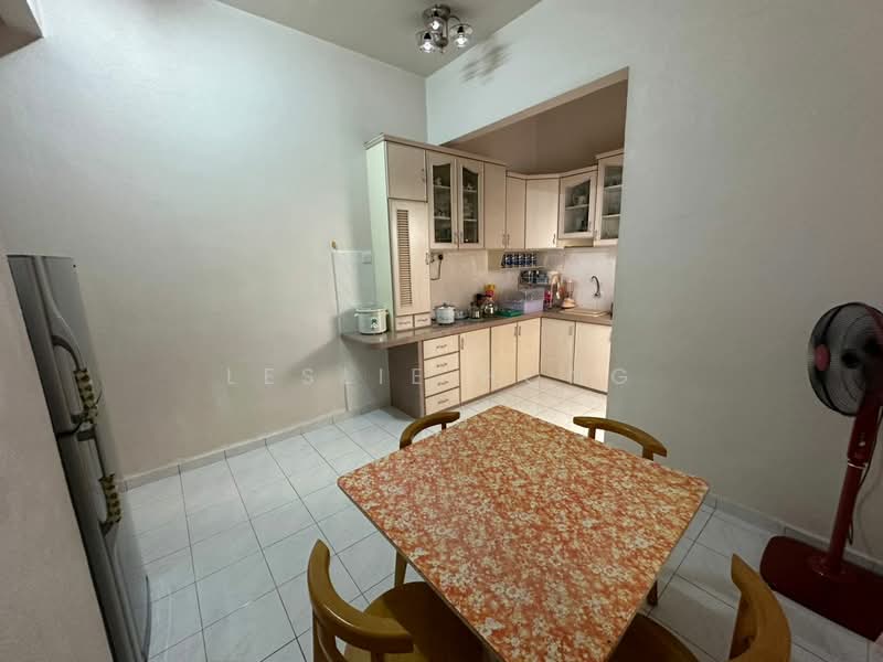 Rumah Teres 2.5-Tingkat untuk Dijual di Sungai Ara (Penang) - Leslie Hong - Kitchen - PropertyGuru.com.my