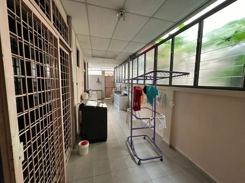 Rumah Teres 2.5-Tingkat untuk Dijual di Sungai Ara (Penang) - Leslie Hong - Corridor - PropertyGuru.com.my