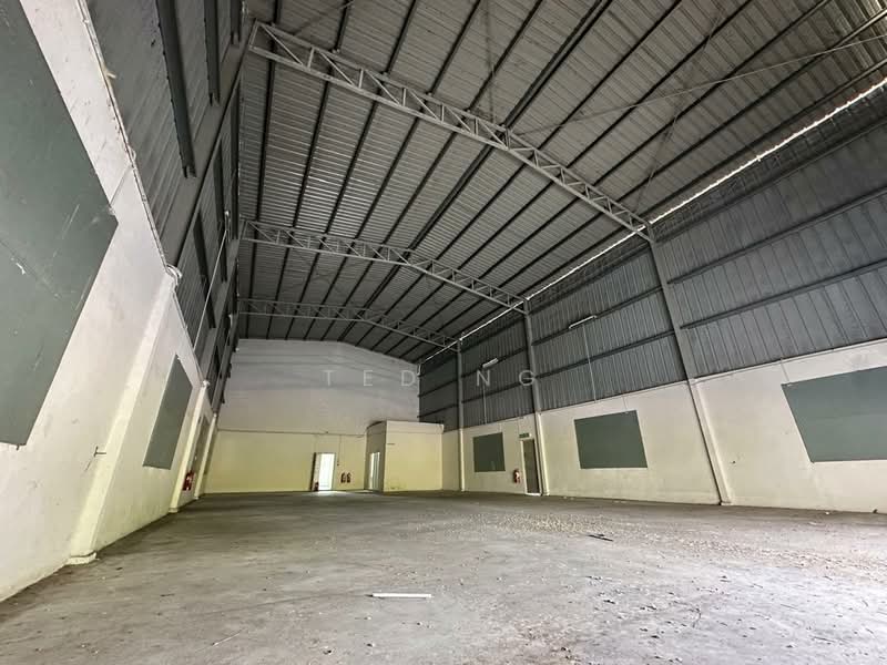 Detached Factory for Rent in Taman Iks Simpang Ampat (Simpang Ampat) - TED NG - Interior - PropertyGuru.com.my