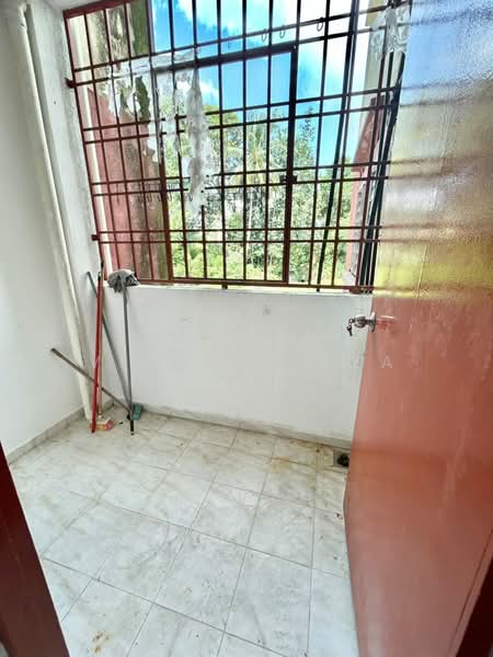 Flat for Sale at Taman Pulai Utama - Vincent Tea - Balcony - PropertyGuru.com.my