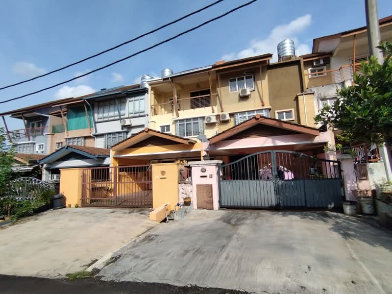 Rumah Teres 2.5-Tingkat untuk Dijual di Taman Bukit Serdang (Seri Kembangan) - Tey Siew Zing - PropertyGuru.com.my