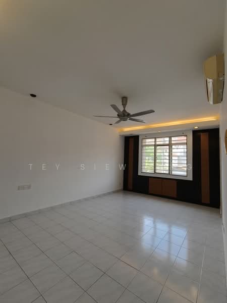 Rumah Teres 2.5-Tingkat untuk Dijual di Taman Bukit Serdang (Seri Kembangan) - Tey Siew Zing - PropertyGuru.com.my