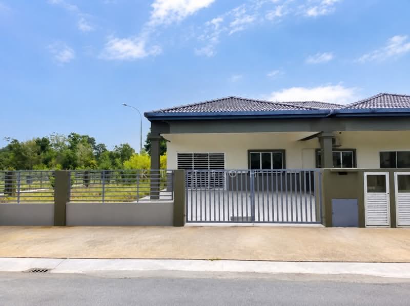 Rumah Berkembar untuk Dijual di Taman Meru Ria 2 (Klang) - KT Teoh - Exterior - PropertyGuru.com.my