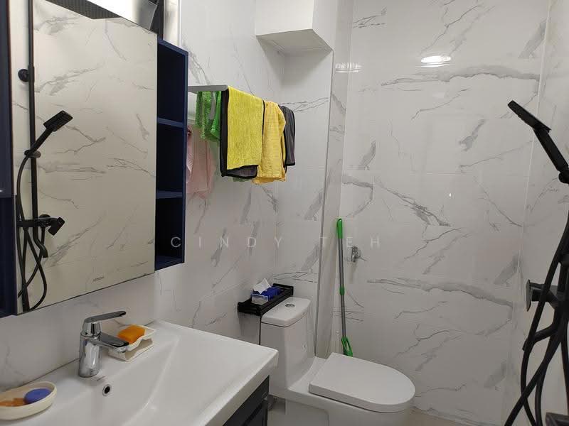 Bungalow House untuk Dijual di Batu Ferringhi (Penang) - Cindy Teh - Bathroom - PropertyGuru.com.my