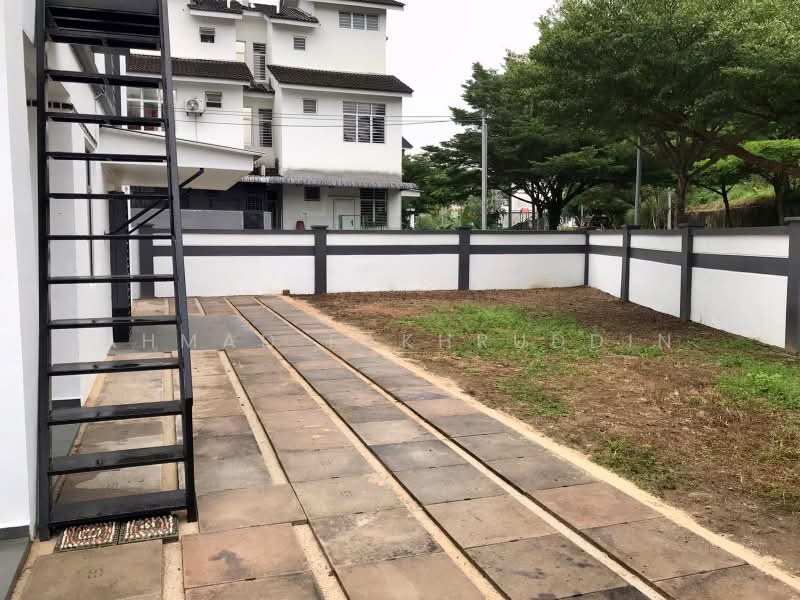 Rumah Teres 2.5-Tingkat untuk Disewa di Aman Larkin (Johor Bahru) - Ahmad Fakhruddin - PropertyGuru.com.my