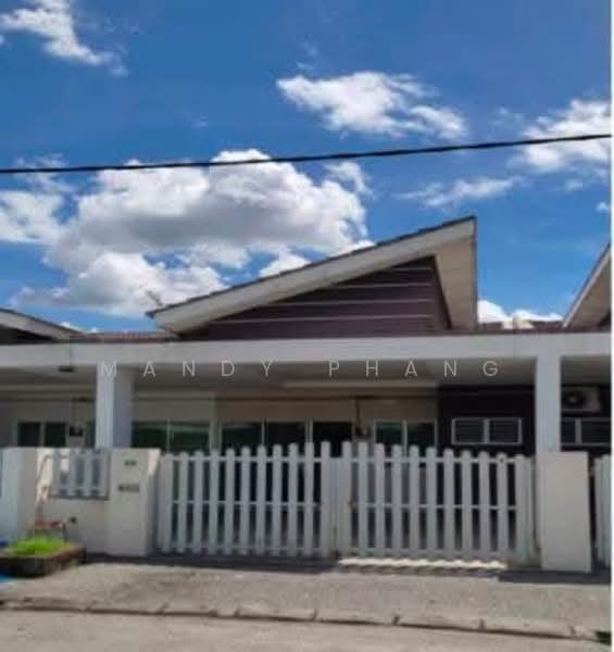 1-storey Terraced House for Rent in Lahat (Perak) - Mandy Phang - Exterior - PropertyGuru.com.my