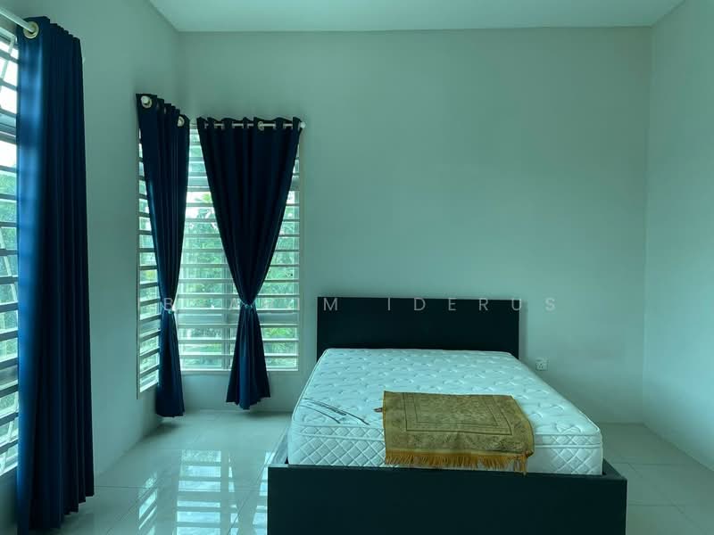Rumah Berkembar untuk Dijual di Bandar Baru Salak Tinggi (Sepang) - Ibrahim Iderus - Bedroom - PropertyGuru.com.my