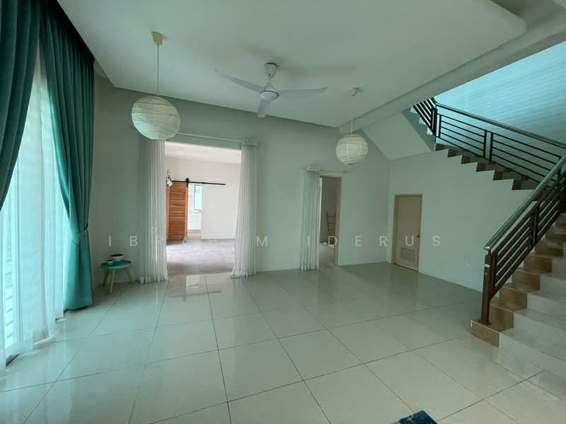Rumah Berkembar untuk Dijual di Bandar Baru Salak Tinggi (Sepang) - Ibrahim Iderus - Living Room - PropertyGuru.com.my