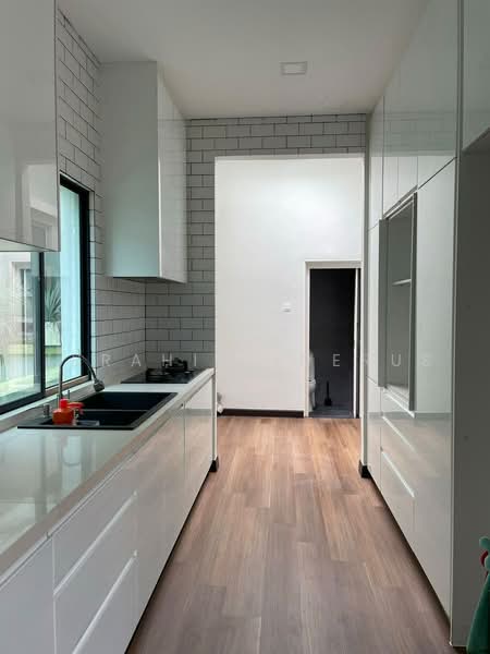 Rumah Berkembar untuk Dijual di Bandar Baru Salak Tinggi (Sepang) - Ibrahim Iderus - Kitchen - PropertyGuru.com.my