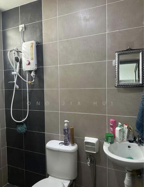 Terraced House for Rent in Bandar Springhill (Jimah) - Ong Jia Hui - PropertyGuru.com.my