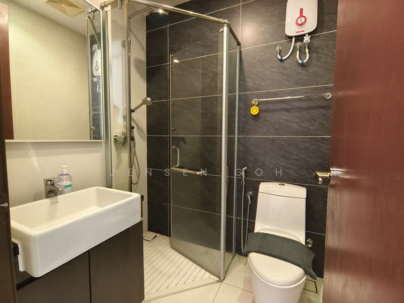 Kondominium untuk Disewa di Bay Laurel @ Country Garden Danga Bay - Jensen Goh - Bathroom - PropertyGuru.com.my