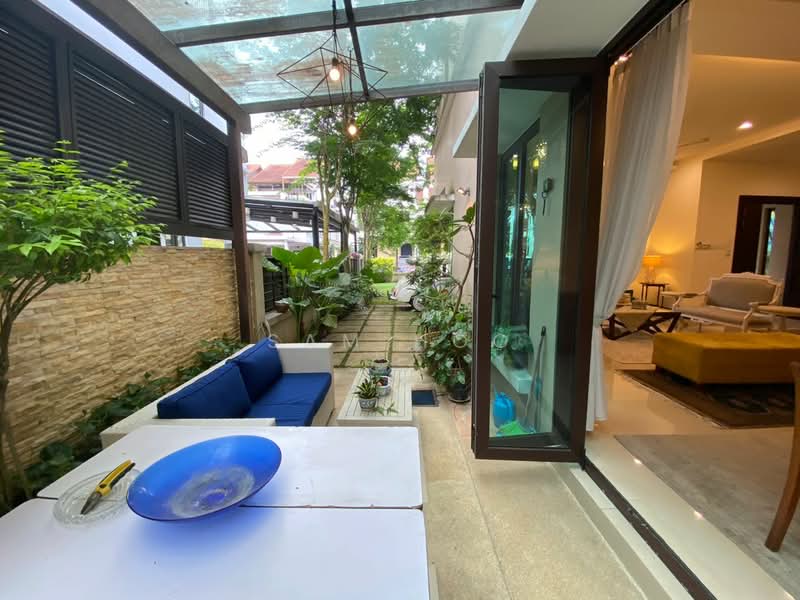 Semi-Detached House for Sale in Desa Sri Hartamas (Sri Hartamas) - Sam Hoo - Exterior - PropertyGuru.com.my