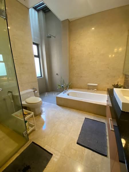 Semi-Detached House for Sale in Desa Sri Hartamas (Sri Hartamas) - Sam Hoo - Bathroom - PropertyGuru.com.my