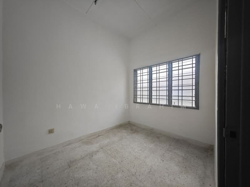 Rumah Teres 1-Tingkat untuk Dijual di Taman Desa Cempaka (Nilai) - Hawa Ibrahim - PropertyGuru.com.my