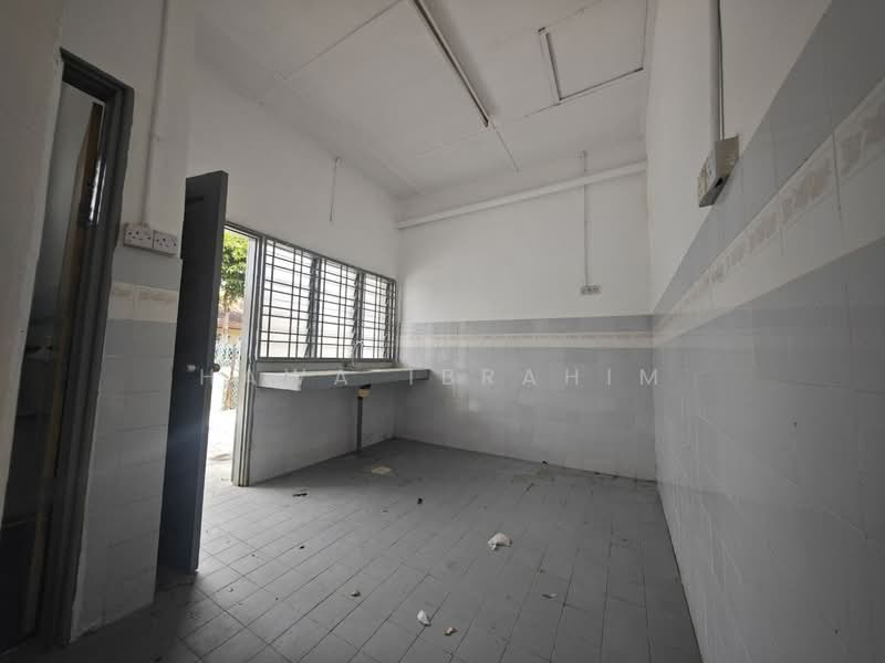 Rumah Teres 1-Tingkat untuk Dijual di Taman Desa Cempaka (Nilai) - Hawa Ibrahim - PropertyGuru.com.my
