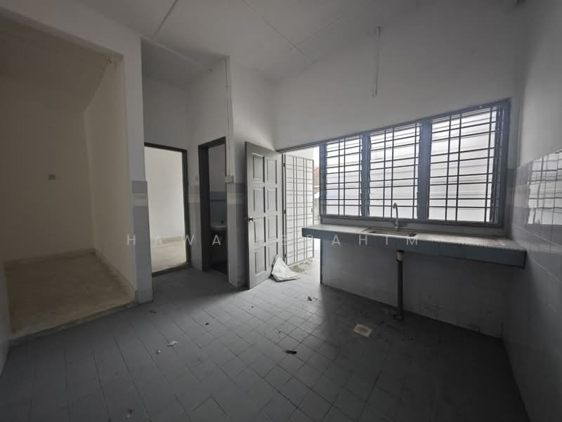 Rumah Teres 1-Tingkat untuk Dijual di Taman Desa Cempaka (Nilai) - Hawa Ibrahim - PropertyGuru.com.my