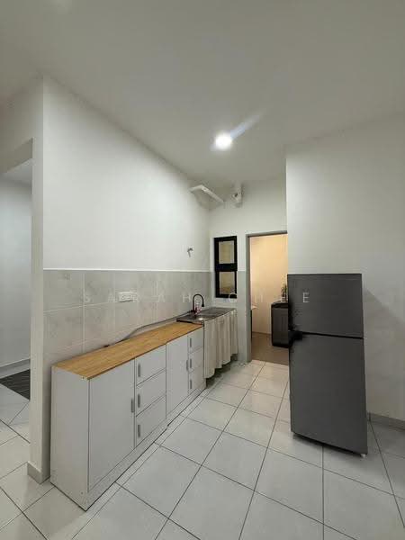 Service Residence for Rent at Residensi Mutiara Kajang 2 - Sarah Chee - Kitchen - PropertyGuru.com.my