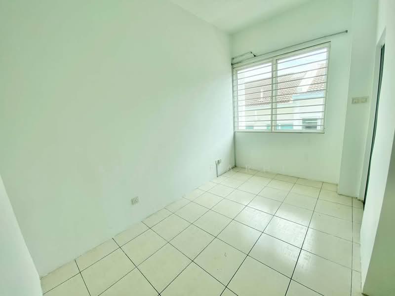 Rumah Teres 2-Tingkat untuk Dijual di Kajang (Selangor) - Ahmad Farhi - Interior - PropertyGuru.com.my
