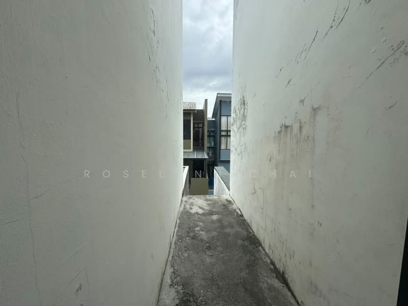 Cluster House for Sale in Setia Tropika (Johor Bahru) - Roselynn Chai - Exterior - PropertyGuru.com.my