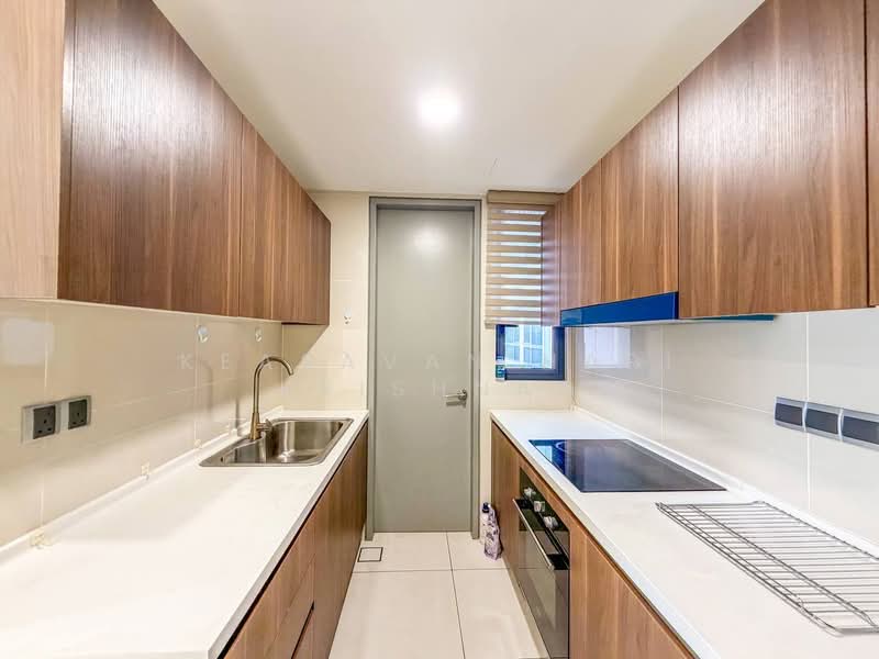 Kediaman Servis untuk Dijual di The Era @ Duta North - Keasavan Hari Krishnan - Kitchen - PropertyGuru.com.my