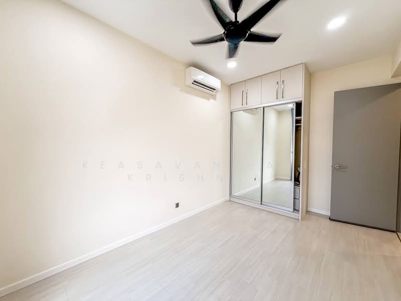 Kediaman Servis untuk Dijual di The Era @ Duta North - Keasavan Hari Krishnan - Bedroom - PropertyGuru.com.my