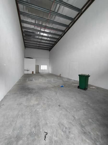 Kedai untuk Dijual di Nilai 3 (Nilai) - Janie Wai - Interior - PropertyGuru.com.my
