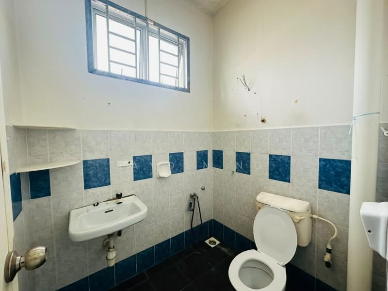 Rumah Teres 2-Tingkat untuk Dijual di Taman Nusa Bestari (Iskandar Puteri (Nusajaya)) - Jayden Ng - Bathroom - PropertyGuru.com.my