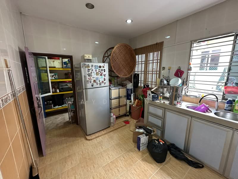 Rumah Teres 2-Tingkat untuk Dijual di Taman Nusa Bestari (Iskandar Puteri (Nusajaya)) - Jayden Ng - Kitchen - PropertyGuru.com.my