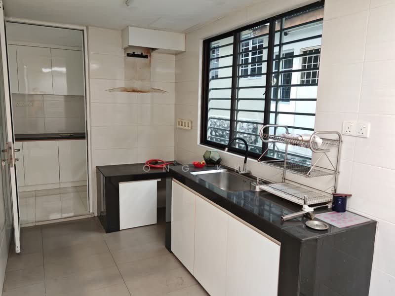 Terraced House for Sale in Bandar Kinrara (Selangor) - Ong KK - Kitchen - PropertyGuru.com.my