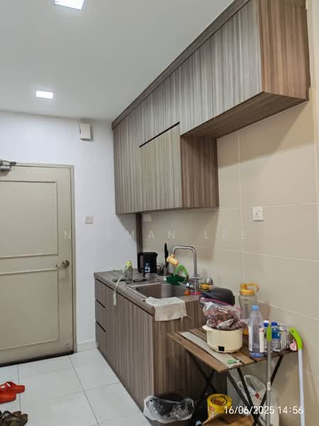Kediaman Servis untuk Dijual di Akademik Suite - Norman Lee - PropertyGuru.com.my