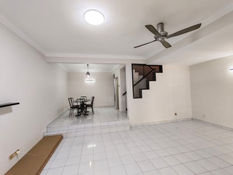 2-storey Terraced House for Rent in Taman Mount Austin (Tebrau) - CY Chew - Living Room - PropertyGuru.com.my