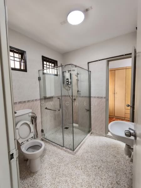 2-storey Terraced House for Rent in Taman Mount Austin (Tebrau) - CY Chew - Bathroom - PropertyGuru.com.my