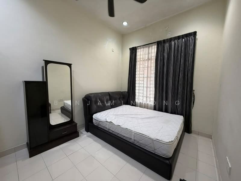 Rumah Teres 1-Tingkat untuk Disewa di Taman Mutiara Rini (Skudai) - Benjamin Ong - Bedroom - PropertyGuru.com.my