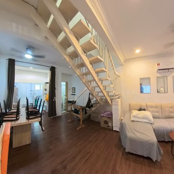 Rumah Teres 2-Tingkat untuk Dijual di Gombak (Selangor) - Izzaza Izzati - Living Room - PropertyGuru.com.my