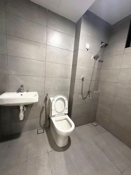 Pangsapuri untuk Disewa di Vivo Executive Apartment - Jie Ying - Bathroom - PropertyGuru.com.my