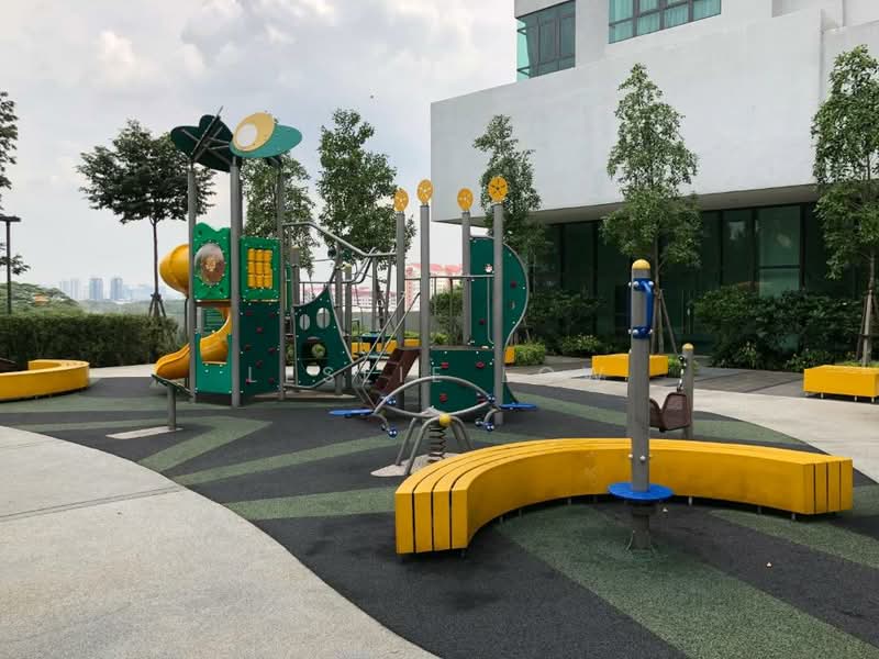 Kediaman Servis untuk Dijual di Tropicana Avenue - Leslie Low - PropertyGuru.com.my