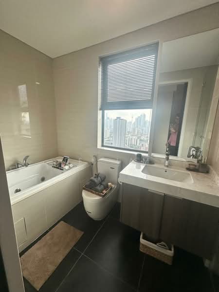 Condominium for Sale at Capella Embassy (D'Rapport Residences) - Den Lam - Bathroom - PropertyGuru.com.my
