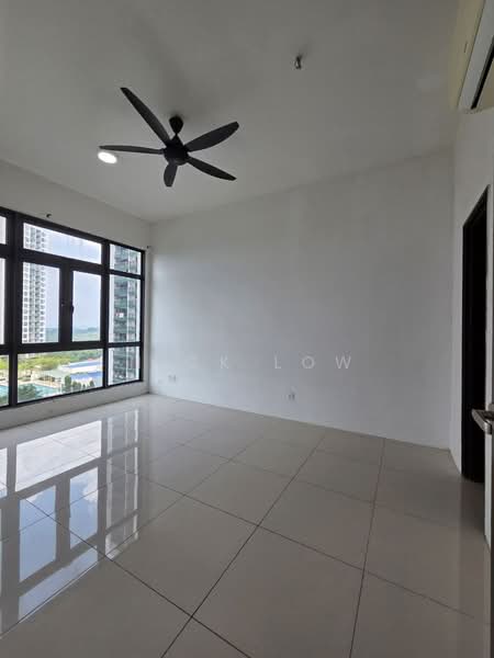 Kediaman Servis untuk Disewa di 8Scape Residence @ Sutera - Nick Low - Living Room - PropertyGuru.com.my