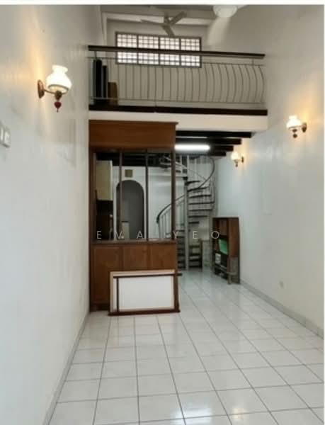 1.5-storey Terraced House for Sale in Taman Molek (Johor Bahru) - Eva Yeo - Interior - PropertyGuru.com.my
