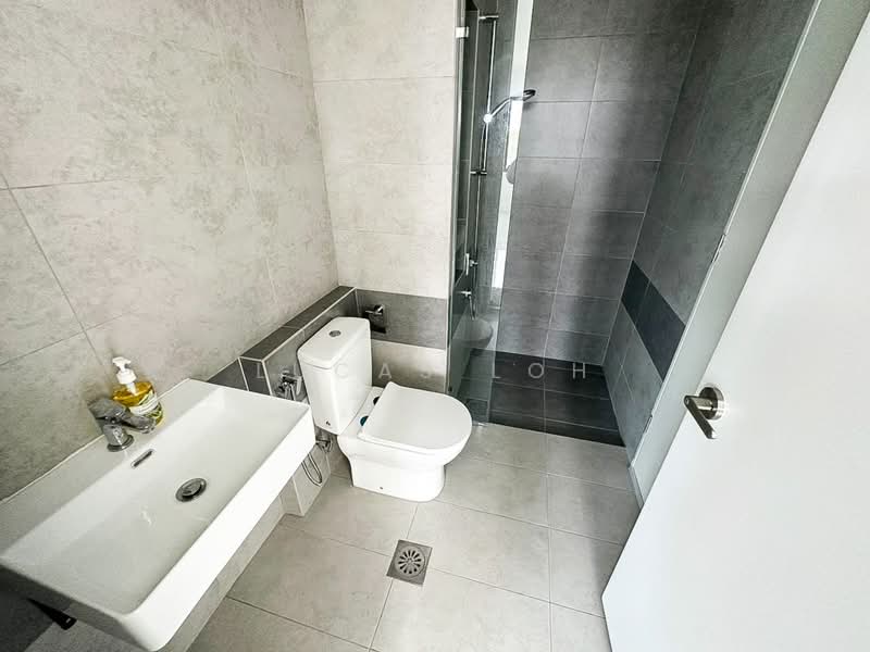2-storey Terraced House for Sale in Sungai Buloh (Selangor) - Lucas Loh - Bathroom - PropertyGuru.com.my