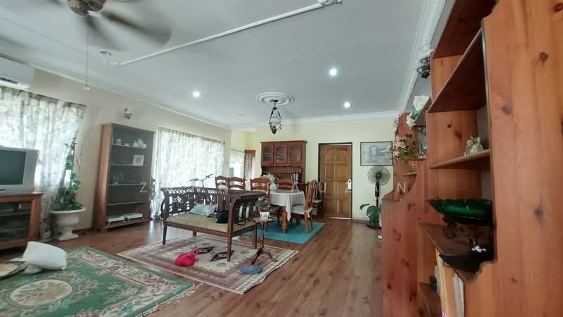Bungalow House untuk Dijual di Desa Melor (Serendah) - Zann Fauzan - Living Room - PropertyGuru.com.my