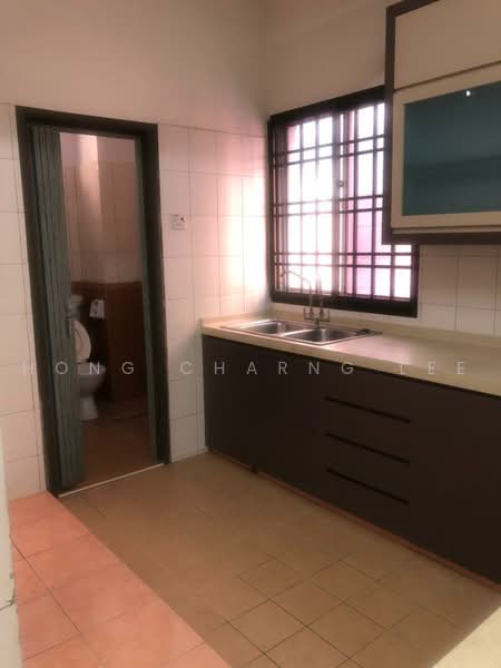 Apartment for Rent at Larkin Indah - Hong Charng Lee - Kitchen - PropertyGuru.com.my