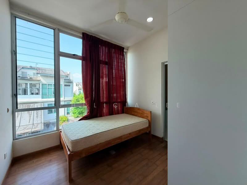 Condominium for Rent at The Seed Taman Sutera Utama - Phelicia Lee - Bedroom - PropertyGuru.com.my